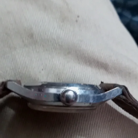 Welsbro Vintage Watch - Picture 4 of 7